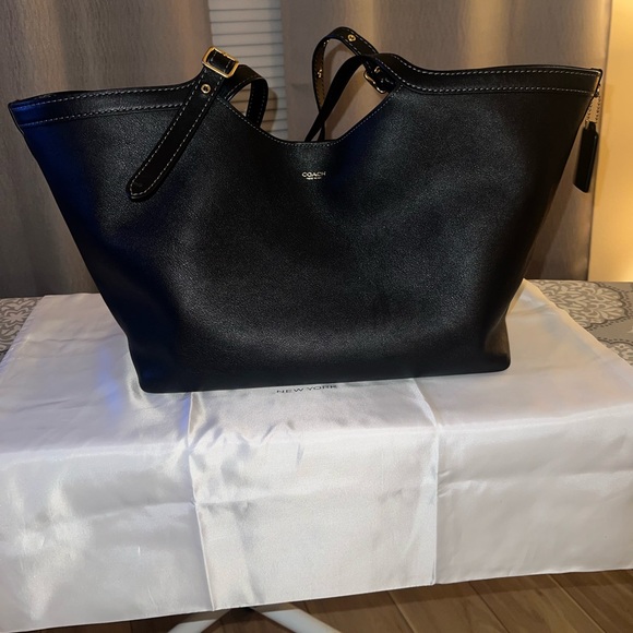 Coach Gramercy Tote - Picture 8 of 16